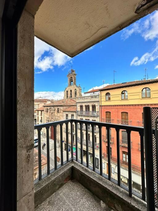 IV Apartamento Junto A Plaza Mayor Salamanca Eksteriør billede